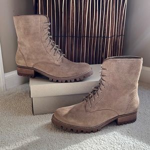 Splendid suede lace up boots size 6